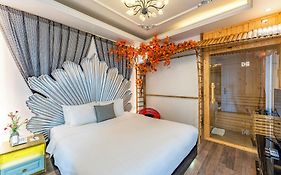 Khách sạn Mai